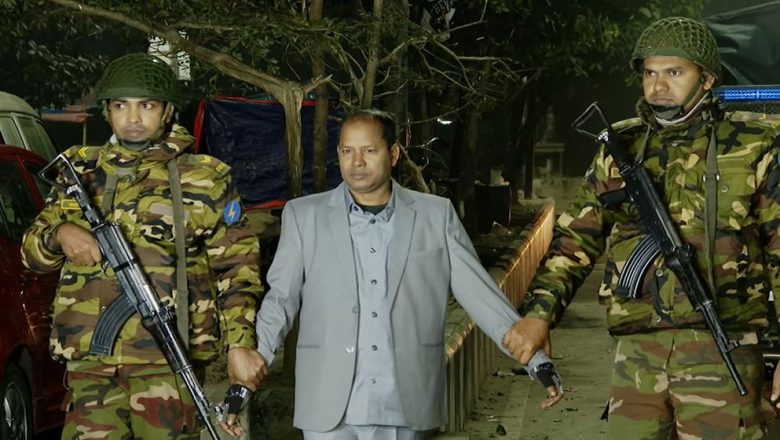 প্রাথমিকের শিক্ষক নিয়োগ পরীক্ষার প্রশ্নফাঁসের চেষ্টার অভিযোগে আটক ২