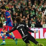 ইয়ামাল-তোরেসের গোলে কোয়ার্টার ফাইনালে বার্সেলোনা