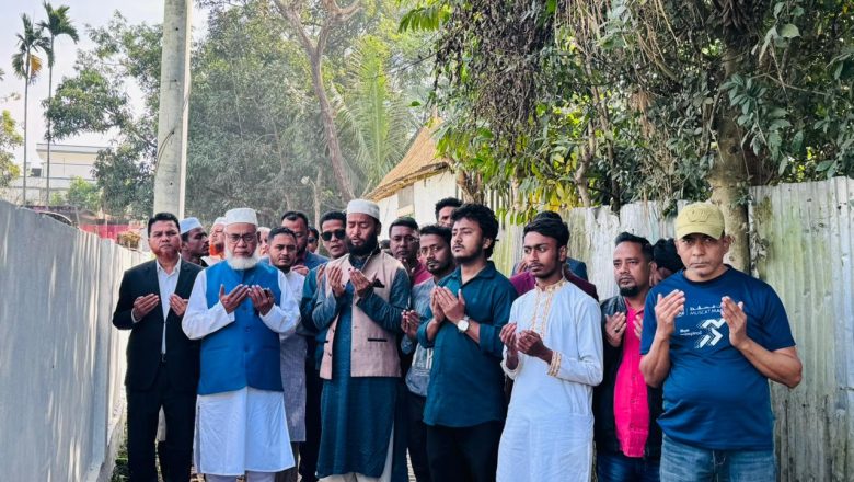 ফটিকছড়িতে শিবিরের নিহত নেতাদের প্রতি শ্রদ্ধা ও শোকাহত পরিবারের পাশে নুরুল আমিন
