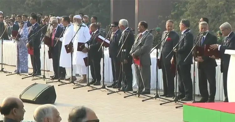 মন্ত্রী হিসেবে শপথ নিলেন ২৫ জন