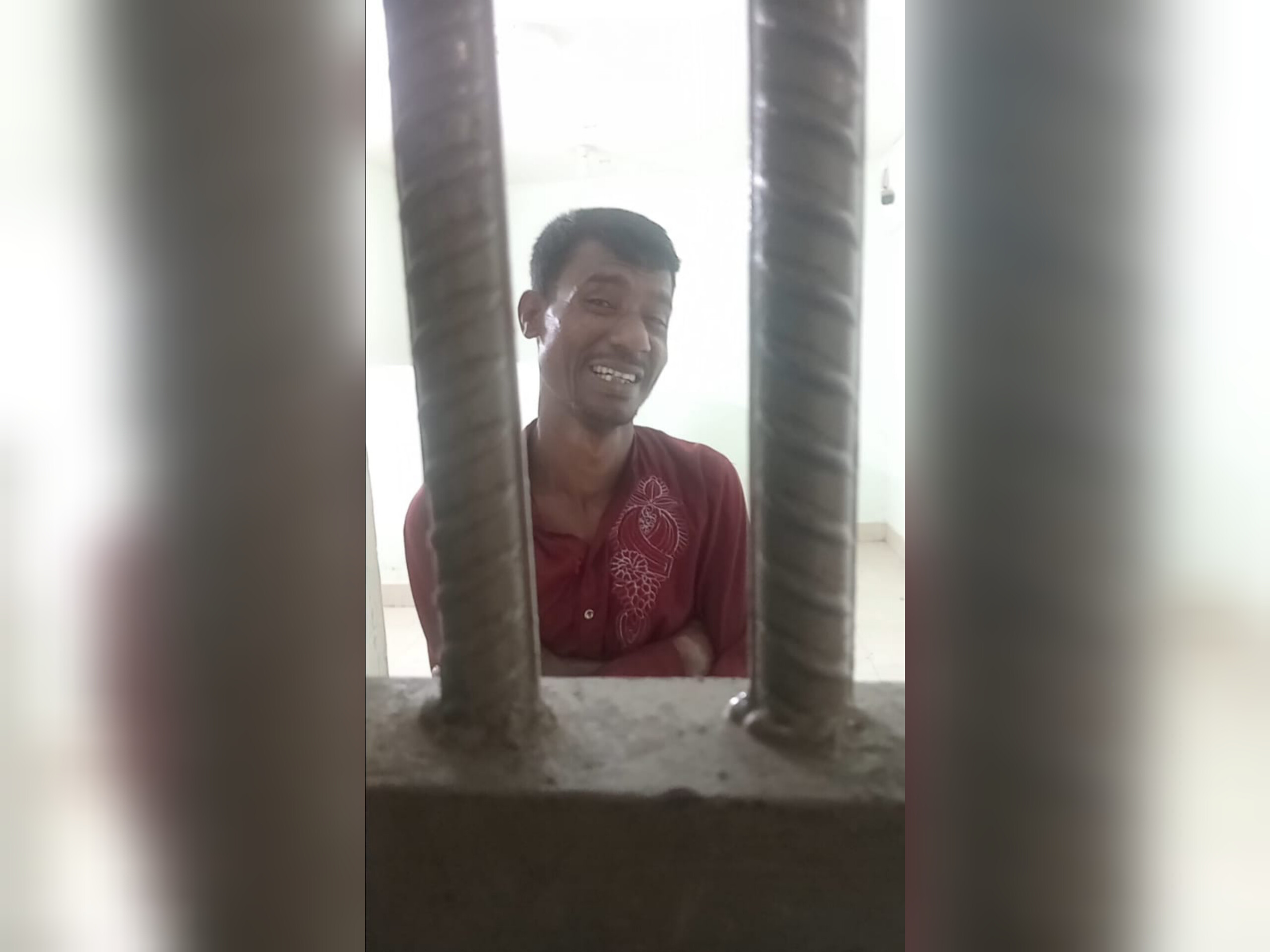 পুলিশের ওপর হামলা করে গাড়ি ছিনতাই, গ্রেপ্তার ১