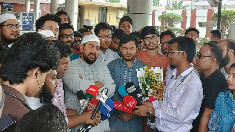 বিএনপি সংস্কারবিরোধী দল, ক্ষমতায় এসে মুখোশ উন্মোচন হচ্ছে: নাহিদ