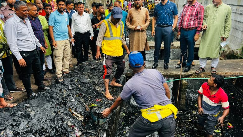 জলাবদ্ধতা নিরসনে নাগরিক সচেতনতার বিকল্প নেই- চসিক মেয়র
